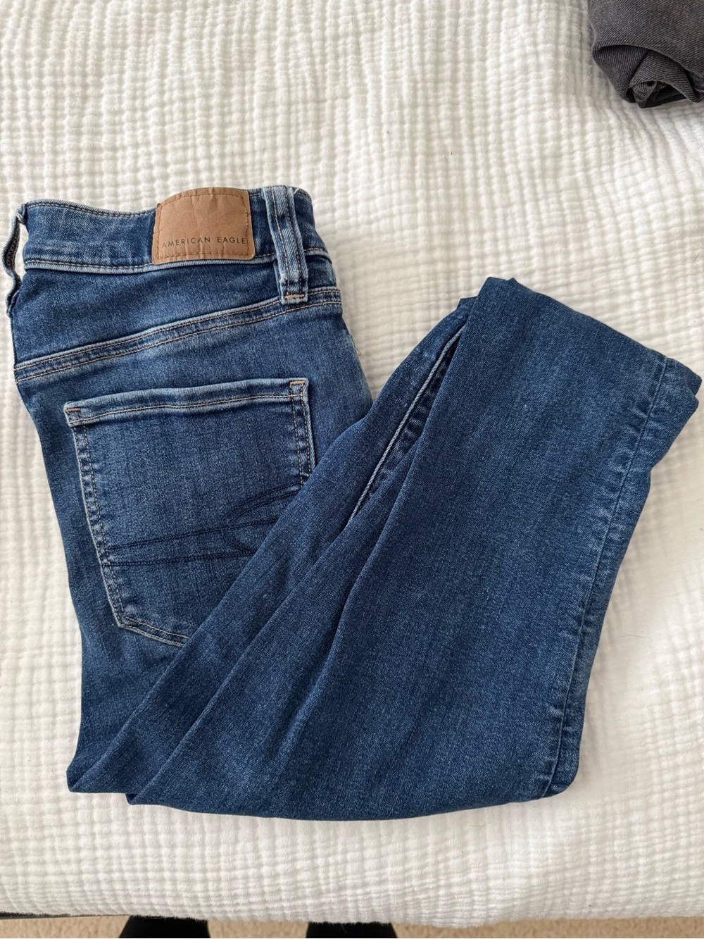 American Eagle Outfitters Women’s Dark Blue Skinny Jeans